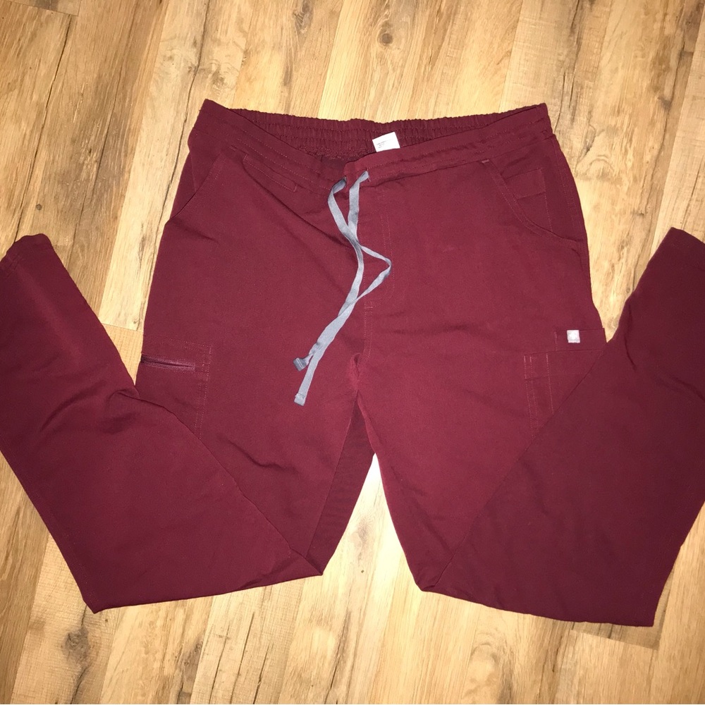 Med burgundy yola
